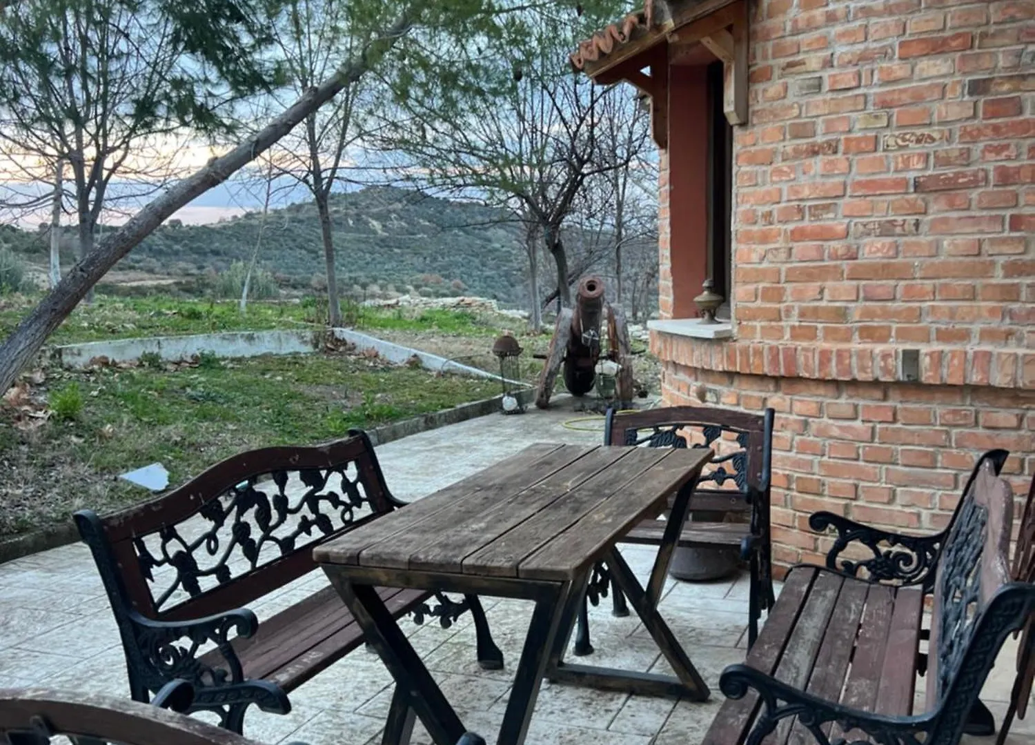 Keshtjella Myftari Villa Patos