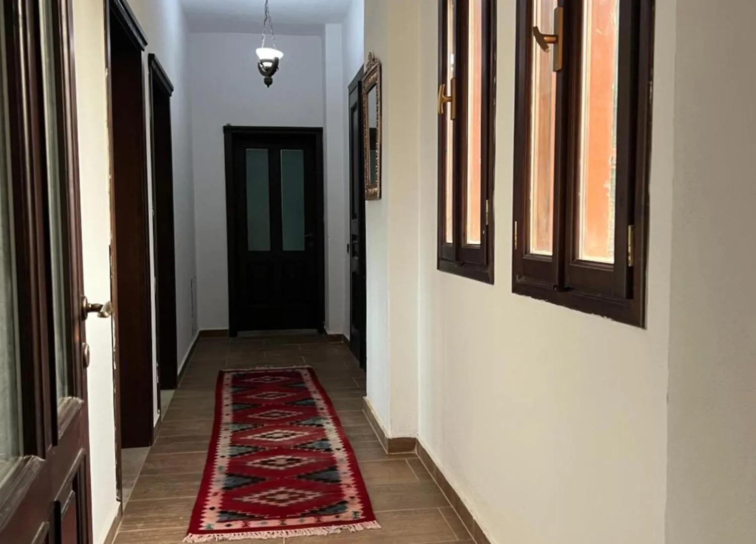 Keshtjella Myftari Villa Patos 0*,  Albania