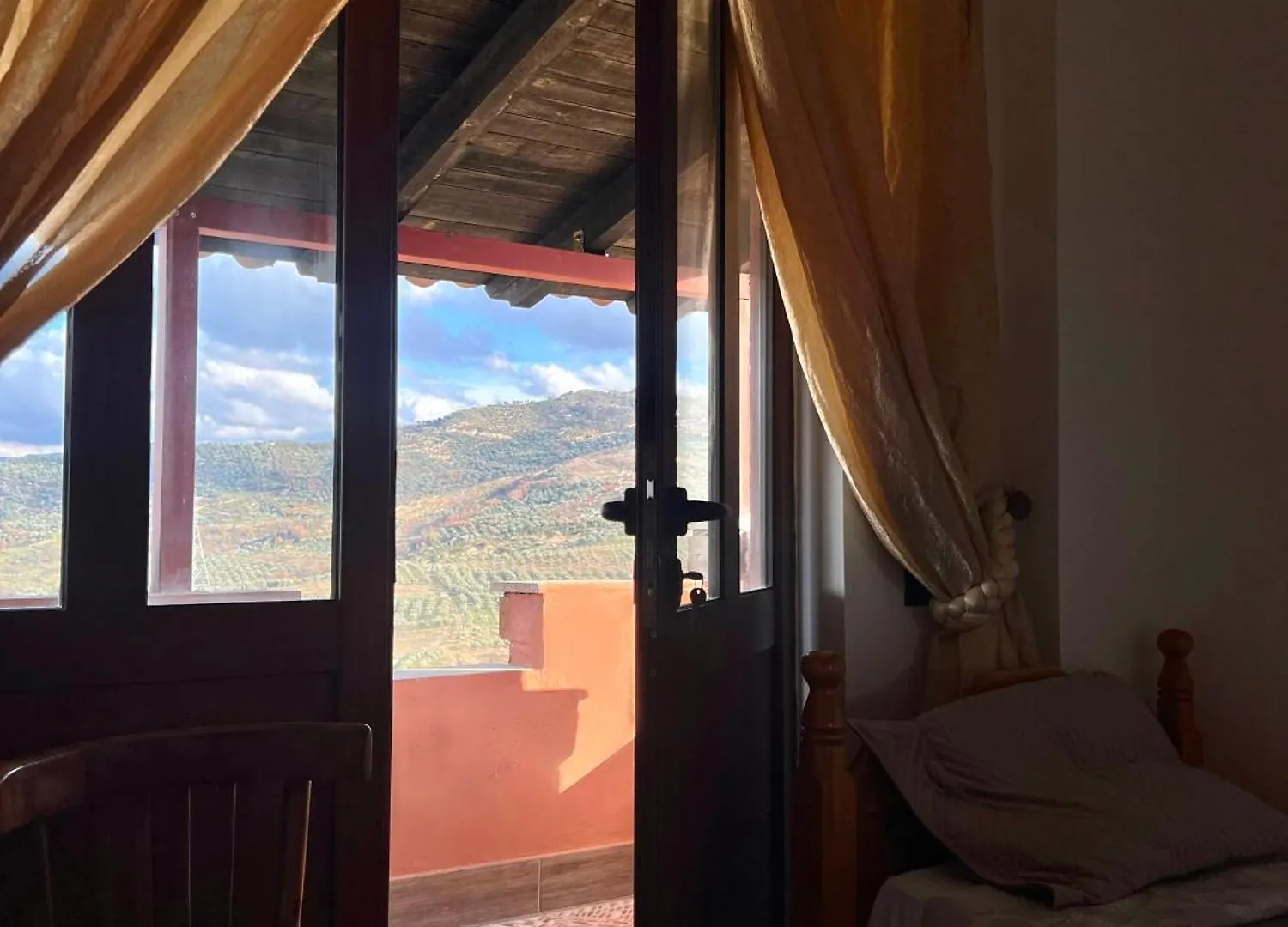 Keshtjella Myftari Villa Patos 0*,  Albania